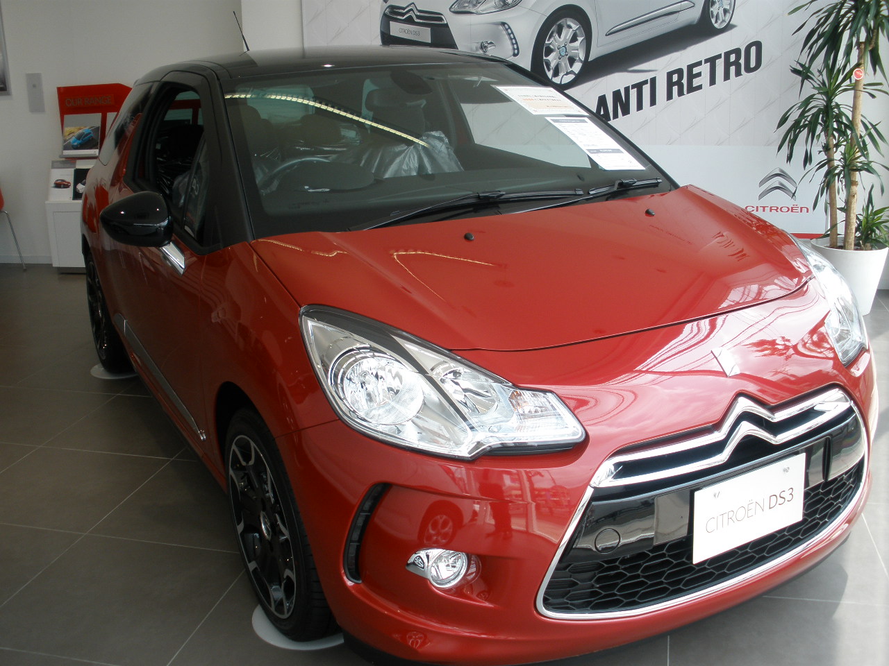 展示車情報2013！　（ＤＳ３　SPORT CHIC）