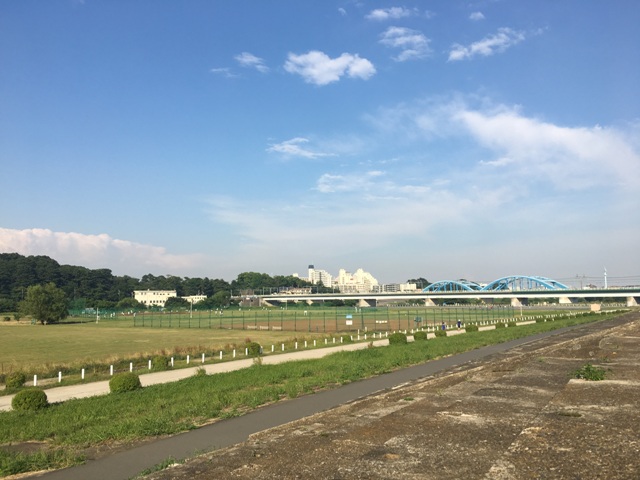 癒しの河川敷。。