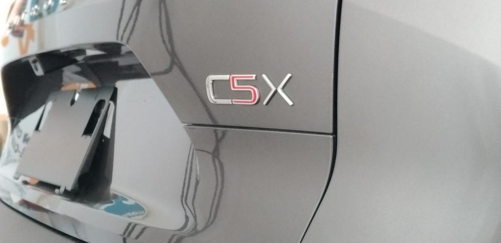 シトロエン「C5 X HYPNOS PLUG-IN HYBRID」ご紹介